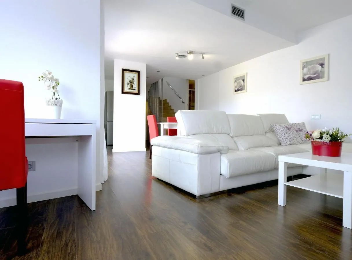 Villa Mont Rodo Con Piscina Y Jardin Privado - Pet Friendly 圣佩德罗-德里瓦斯